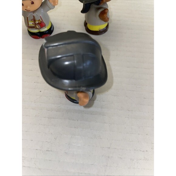 Little People Fisher Price Figure Lot of 5 Firefighter Boys Girls - Picture 12 of 13